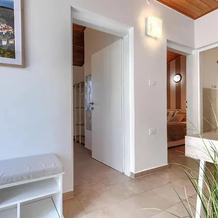Tonka By Interhome Ferienhaus Rabac